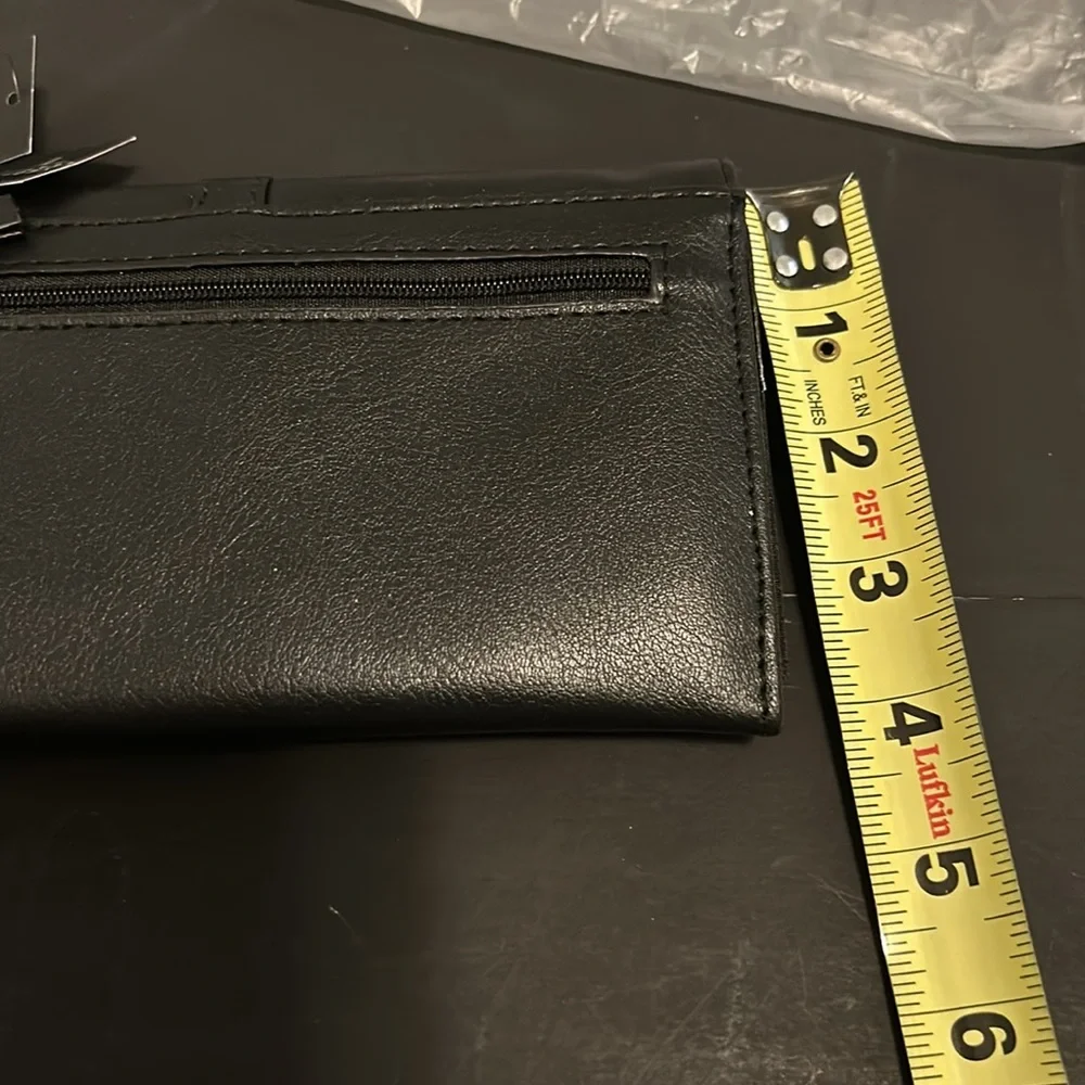 TAHARI WOMEN WALLET BLACK NEW